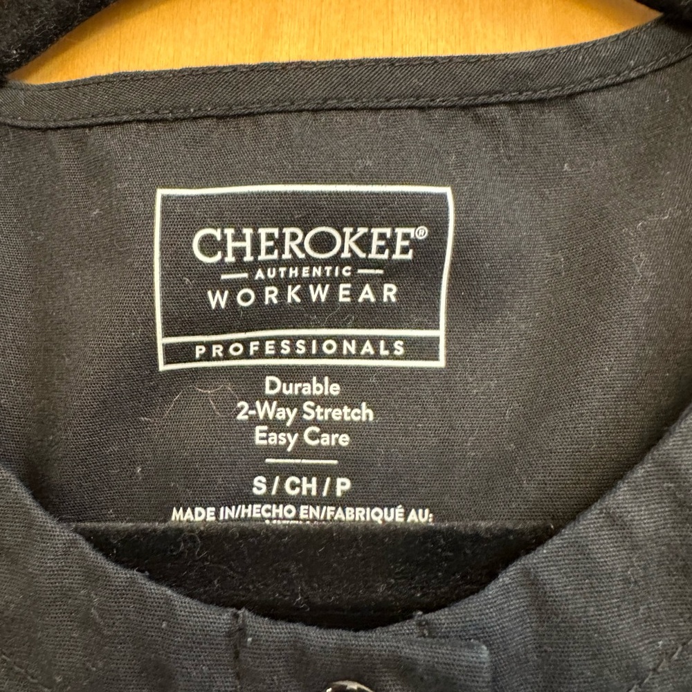 Cherokee Scrub Jacket - Picture 2 of 3